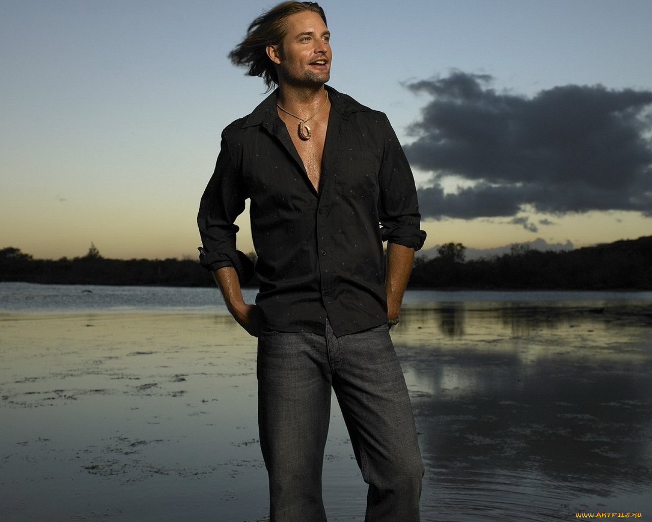 josh, holloway, 